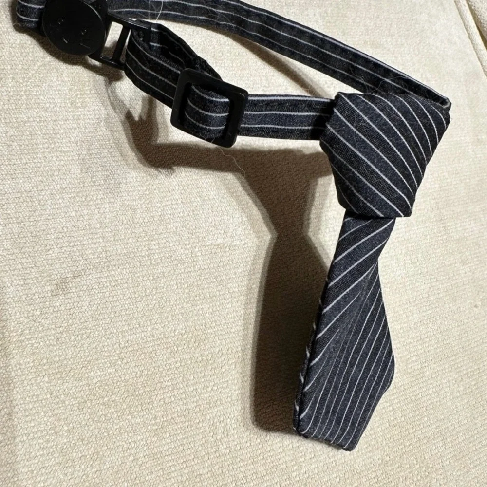 Stylish Black and White Cat Tie